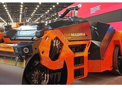 Российский завод представил новый дорожный каток c&nbsp;системой автоматического управления