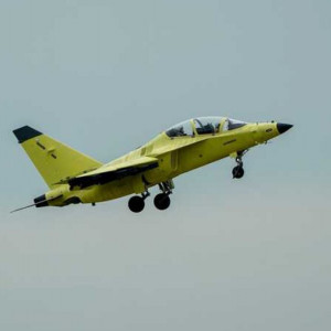 Опытный самолет Як-130М выполнил первый полет